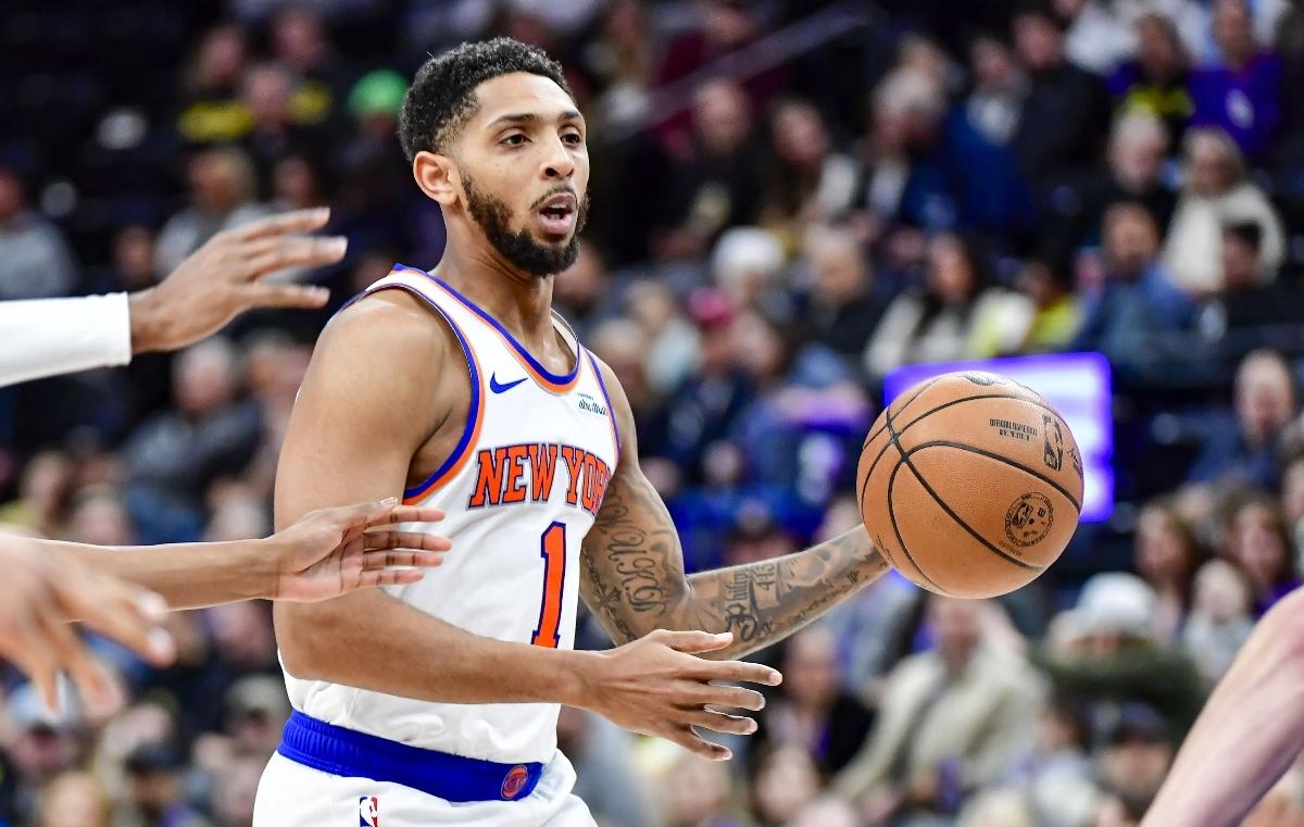 包含纽约尼克斯发布备战花絮，今夜外线爆发，欧篮联任务艰巨，数据趋势出现新变化的词条-kaiyun